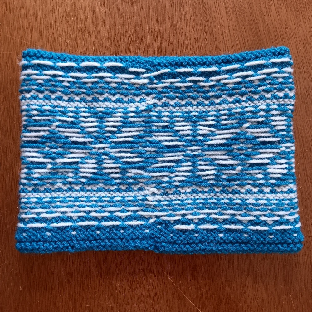 Hand Crafted Handknit Unisex Teal & Ivory Scandinavian Motif Cowl Scarf OSFM